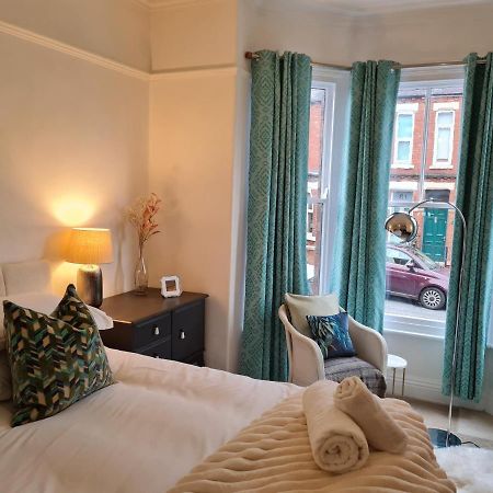 The Cosy Fox Apartment York Bagian luar foto