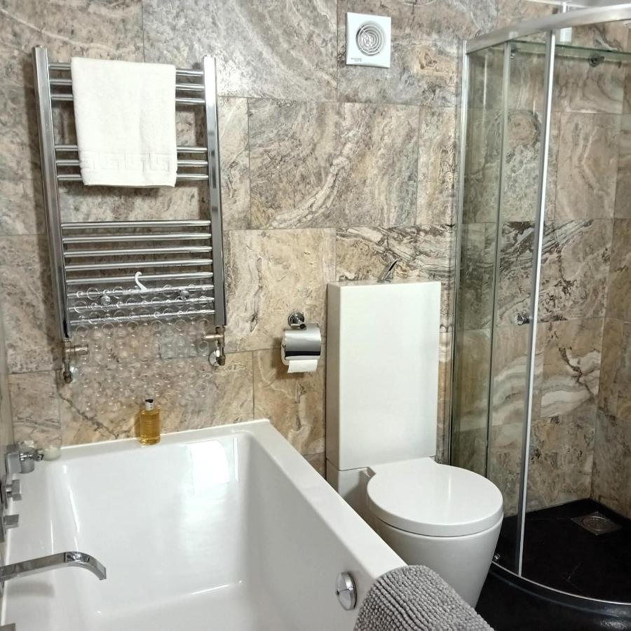 The Cosy Fox Apartment York Bagian luar foto